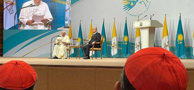 Papa iha Kazakhstan: dame mak dalan dezenvolvimentu nian iha konflitu beik sira nia laran