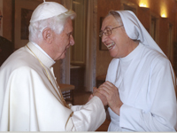 Auguri Santo Padre