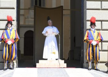Papa Leão XIV: Iha roman fiar nian,  la suporta injustisa, Kreda buka dame